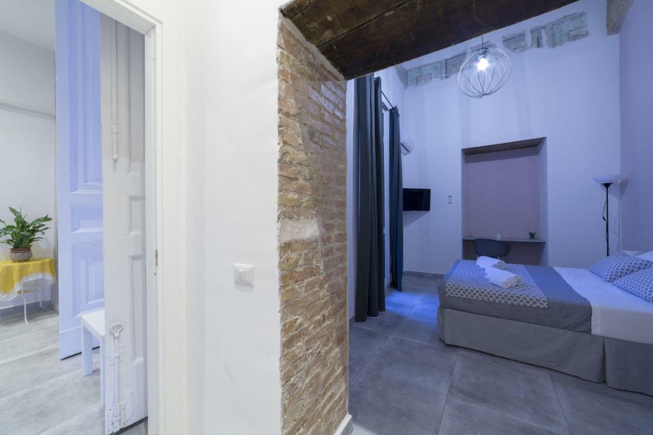 Bell'Ebbuono Suite Napoli Dış mekan fotoğraf